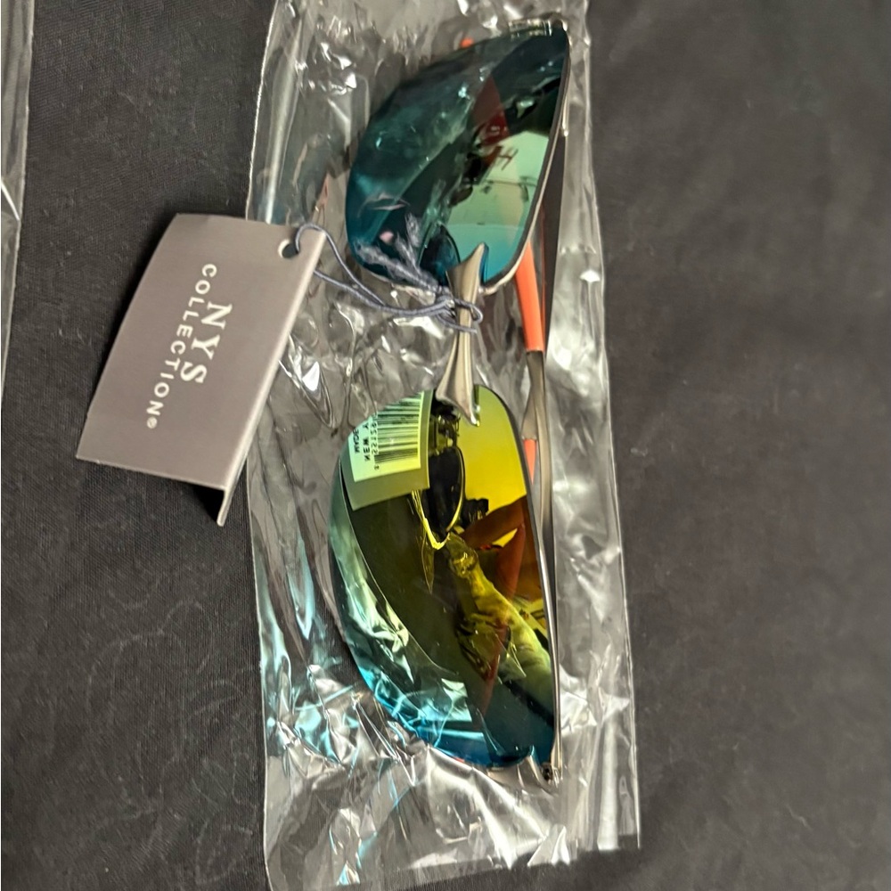 NYS Collection Multicolor Mirrored Sunglasses// man & woman